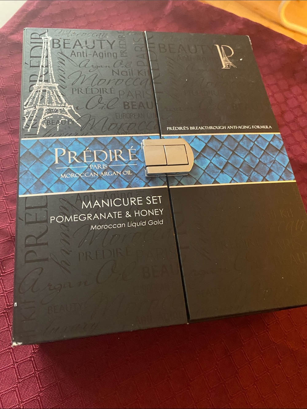 Prédiré Paris Pomegranate & Honey Manicure Set — Black & Blue Packaging